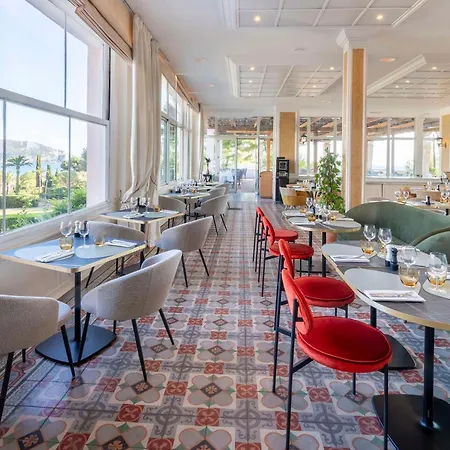 Grand Des Lecques; Bw Signature Collection 3*