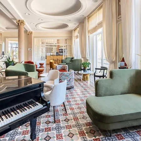 Hotel Grand Des Lecques; Bw Signature Collection