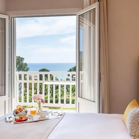 Grand Des Lecques; Bw Signature Collection 3*