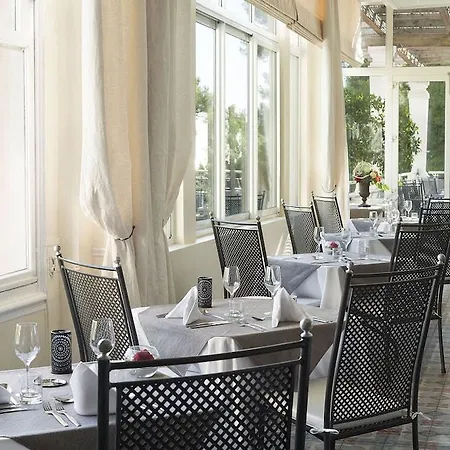 Grand Des Lecques; Bw Signature Collection 4* Saint-Cyr-sur-Mer