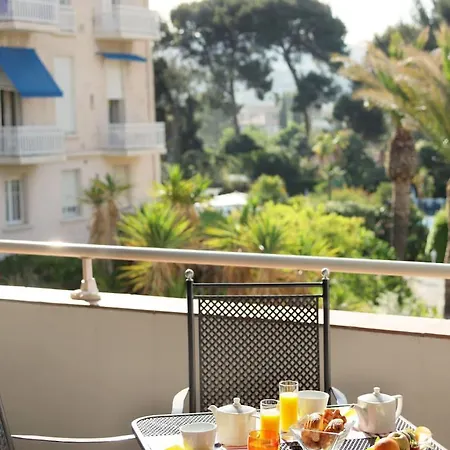 Hotell Grand Des Lecques; Bw Signature Collection Saint-Cyr-sur-Mer