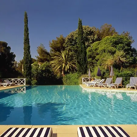 Hotel Grand Des Lecques; Bw Signature Collection Saint-Cyr-sur-Mer