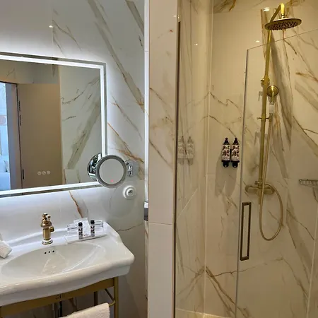 Hotell Grand Des Lecques; Bw Signature Collection Saint-Cyr-sur-Mer