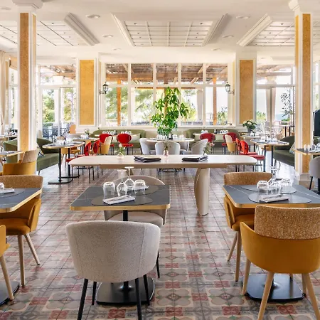 Grand Des Lecques; Bw Signature Collection Hotel 4*