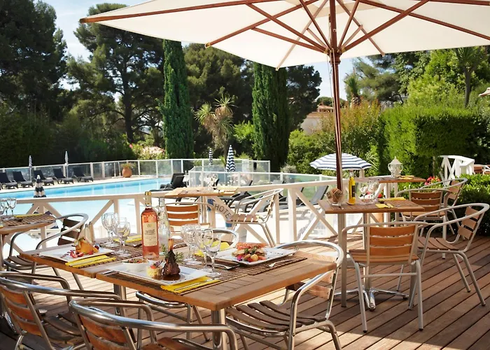 Grand Des Lecques; Bw Signature Collection Hotel 3*