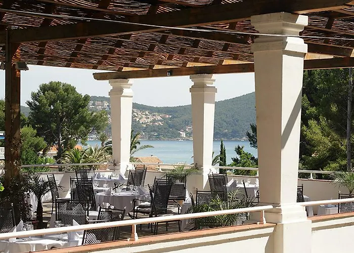 Grand Des Lecques; Bw Signature Collection 3*